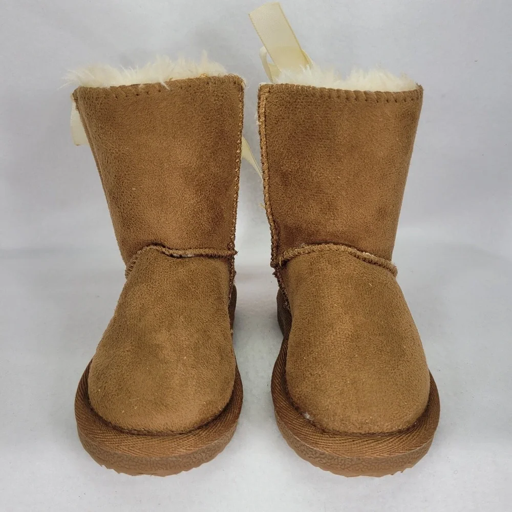 APRES Boots Toddlers 7C Brown Lamo Chestnut Shearling Snowboot Lace Bow Winter